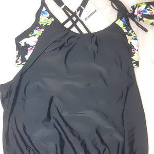 LADIES SWIMWEAR